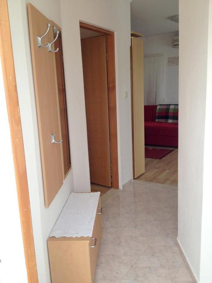 Lea Apartment *